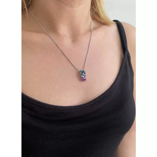 Stříbrný náhrdelník se Swarovski krystaly obdélník 32074.4 galaxy