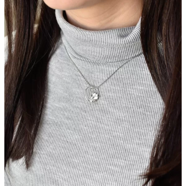 Stříbrný přívěsek s krystalem Swarovski bílý ovál 34228.1