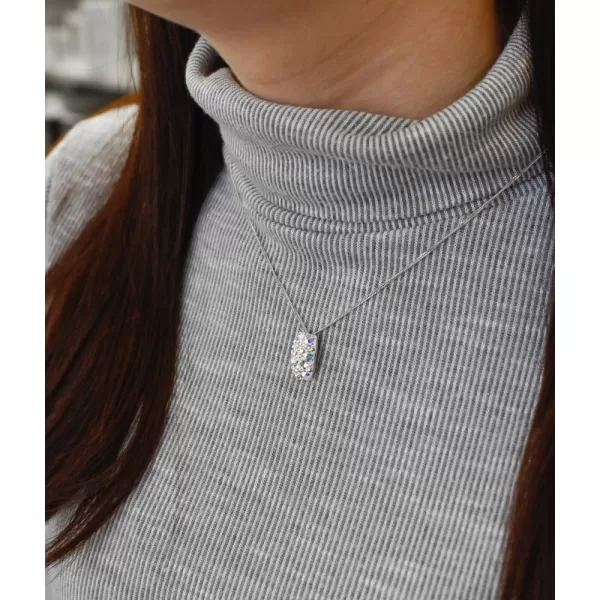 Stříbrný přívěsek s krystaly Swarovski AB efekt obdélník 34194.2