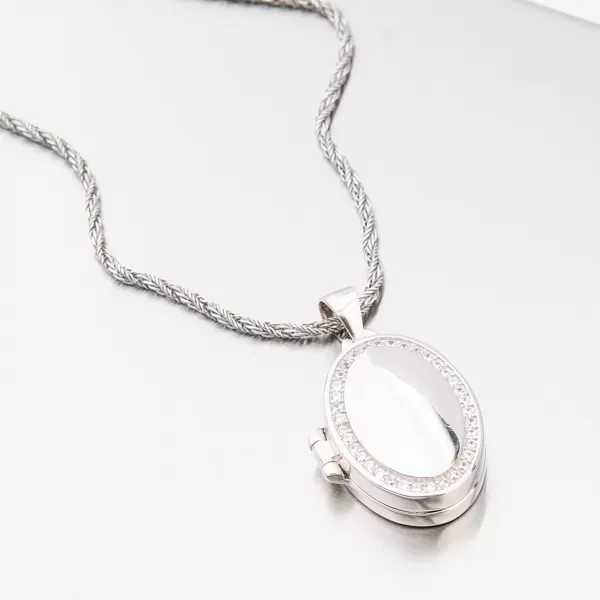 Stříbrný přívěsek HST-13651