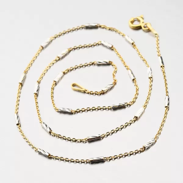 Stříbrný řetízek zdobený facetami CHRS-TUBE-SLASH-Y/W-030