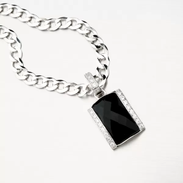 Stříbrný přívěsek s černým krystalem a se zirkony PKL-3069