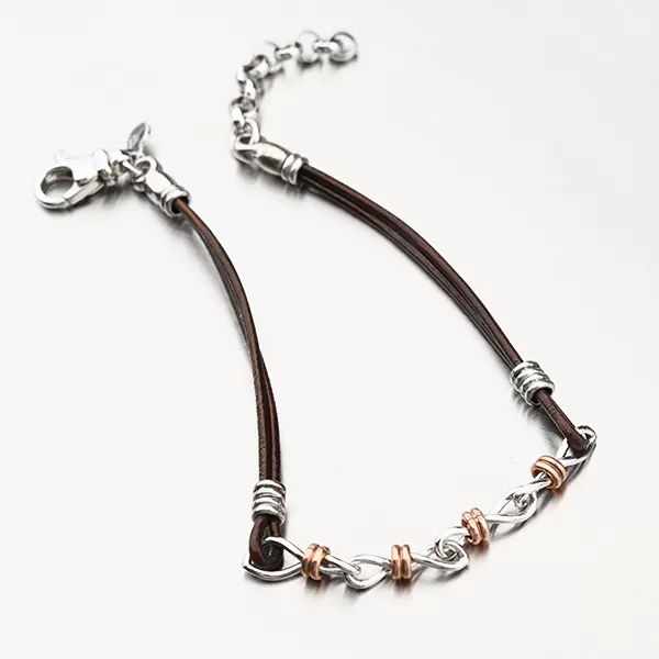 Náhrdelník ze stříbra a textilu v černé barvě N1400496-2024-SLX