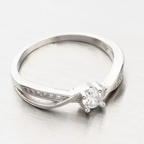 Stříbrný prsten se zirkony GST-11310