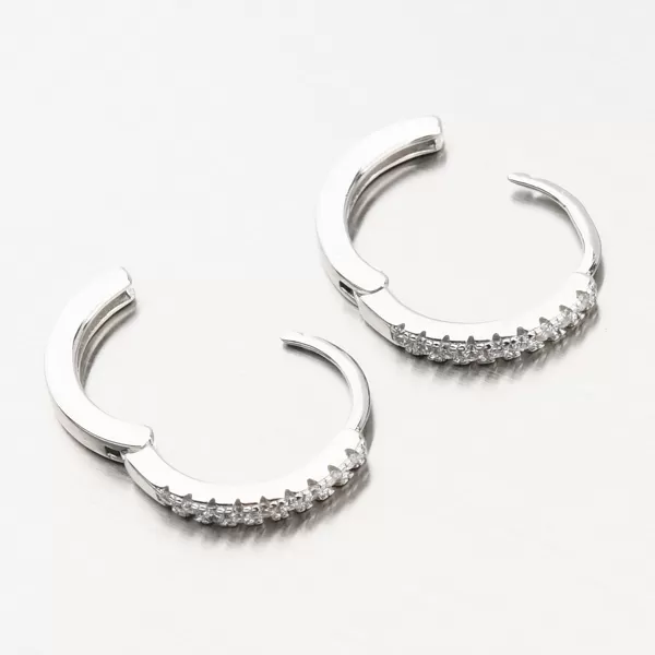 Stříbrné kruhy se zirkony 15 mm UCST-122996