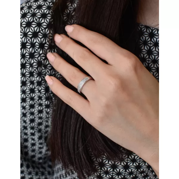 Stříbrný prsten se zirkony bílý 885028.1