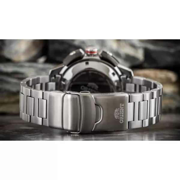 Orient Sports M-Force Automatic Diver's RA-AC0L07L00B