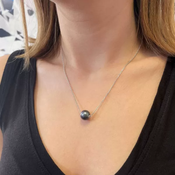 Stříbrný náhrdelník s pevnou modrou říční perlou na řetízku 22047.3 peacock