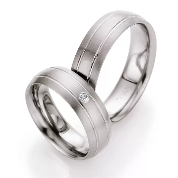 Titanové snubní prsteny s diamantem T709B