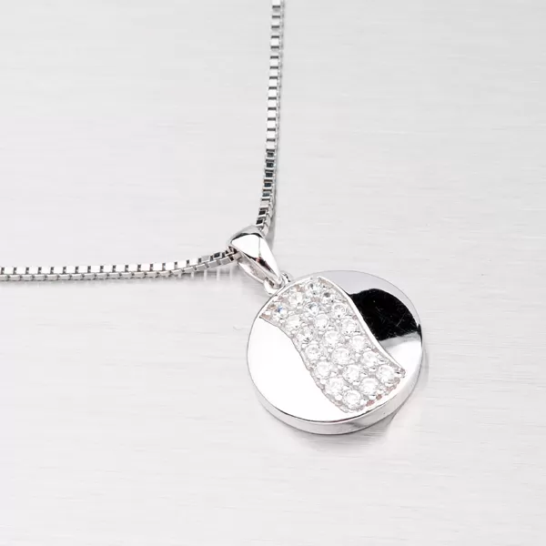 Přívěsek rhodiovaný AP054