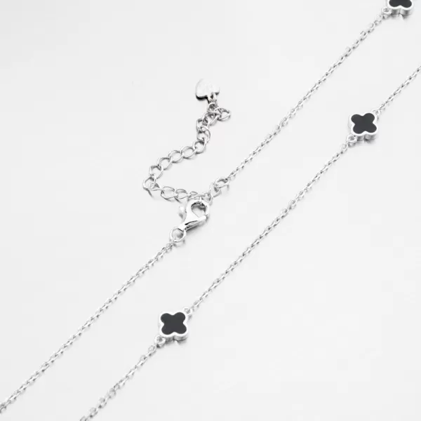 Stříbrný náhrdelník se čtyřlístky PKL-5027