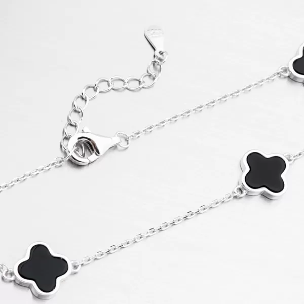 Stříbrný náhrdelník se čtyřlístky PKL-5027