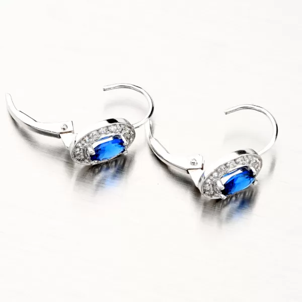 Náušnice se safírem a zirkony z bílého zlata 52GZ-8049-B-SAF-KL