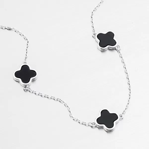 Stříbrný náhrdelník se čtyřlístky PKL-5027
