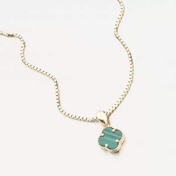 Dámský přívěsek žluté zlato 585 zeleným kamenem malachit čtyřlístek 13R-426