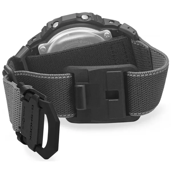 Casio G-Shock DW-5600MNC-1ER