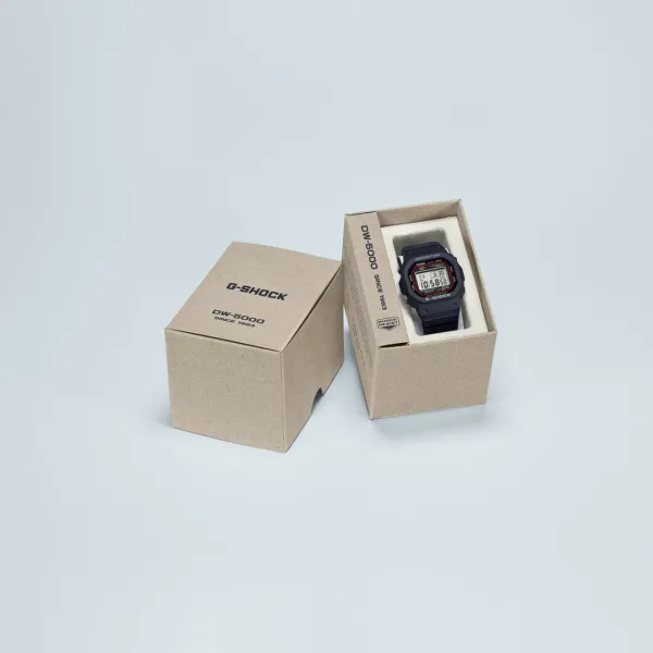 Casio G-Shock Original DW-5000R-1AER Re-creating the original design of the first G-Shock