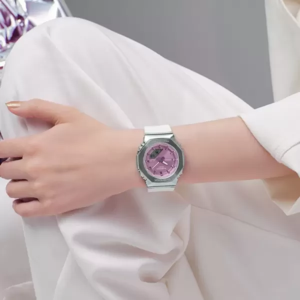 Casio G-Shock GM-S2110-7A6ER