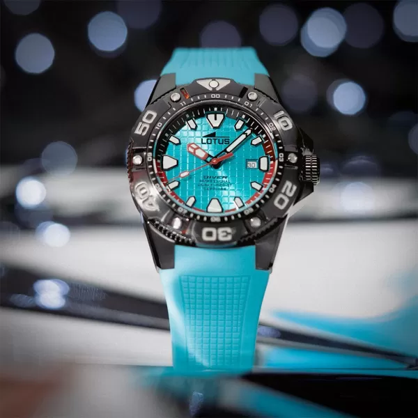 Lotus Diver